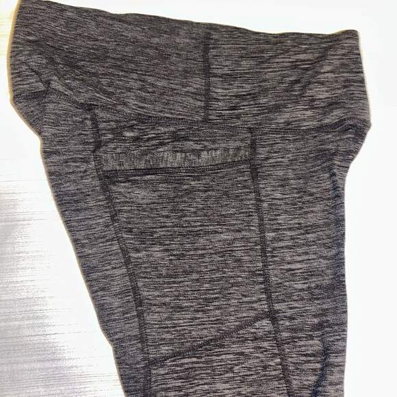 Athleta high rise chatarunga gray space dye leggings size S - Picture 5 of 5